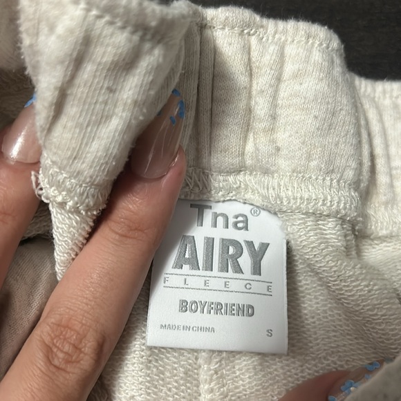 TNA BOYFRIEND SWEATPANTS. - Picture 5 of 5